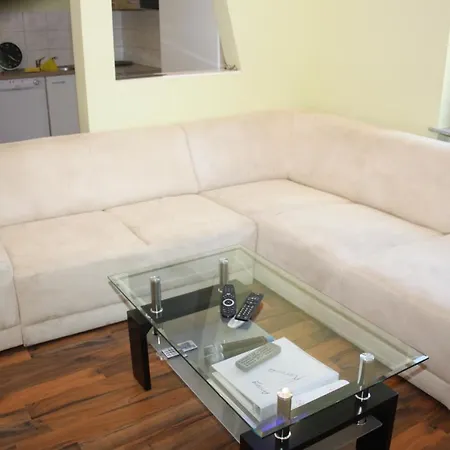 Apartment Golden Lotus Neuwied