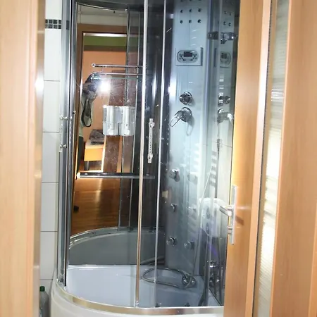 Golden Lotus Apartment Neuwied
