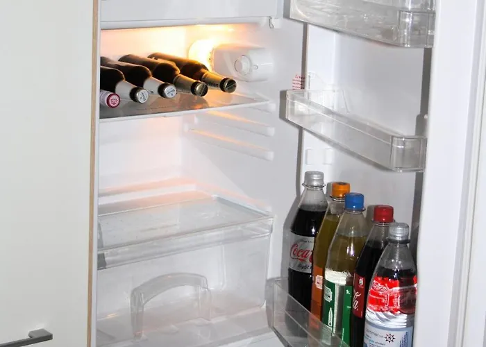 Golden Lotus Apartment *